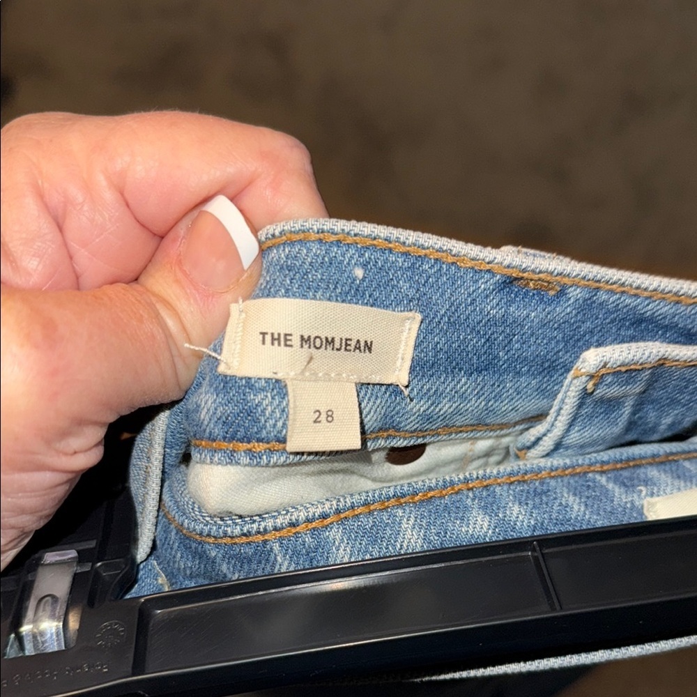 Madewell Mom Jeans Classic Blue Denim Jeans - size 28. B1 - Picture 5 of 5